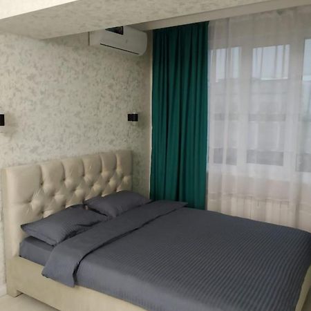 Молодежный Apartment อัลมาตี ภายนอก รูปภาพ