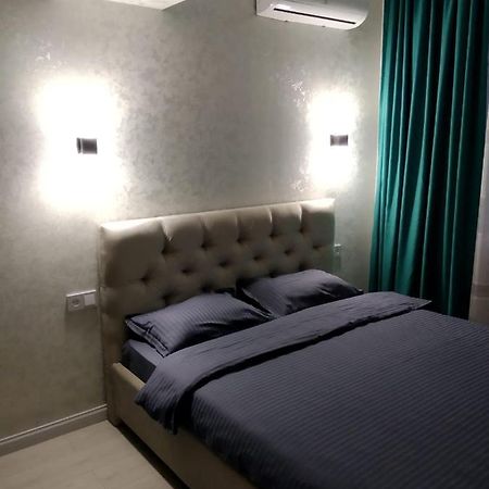 Молодежный Apartment อัลมาตี ภายนอก รูปภาพ